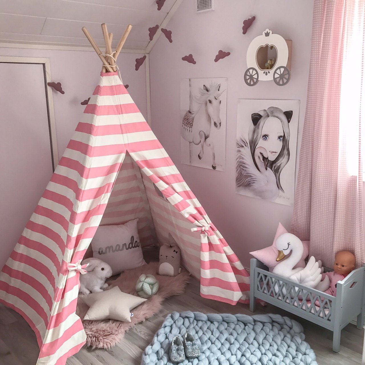 AIOIAI Kids Teepee Tent for Girls Princess, 5' Canvas Childrens Play Tent for Indoor Outdoor with Carry Case , Pink & White Stripe 